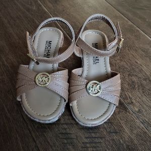 Michael Kors Girls Tan Dress Heeled Sandal Size 6